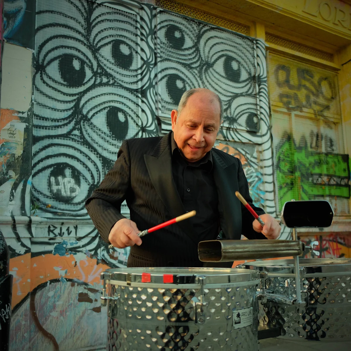 Latin Massive presents Roberto Pla & his Latin Ensemble